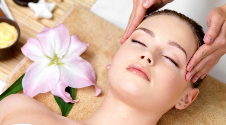 Stashdeal Full Body Massage Only For Women At Style Station Salon And